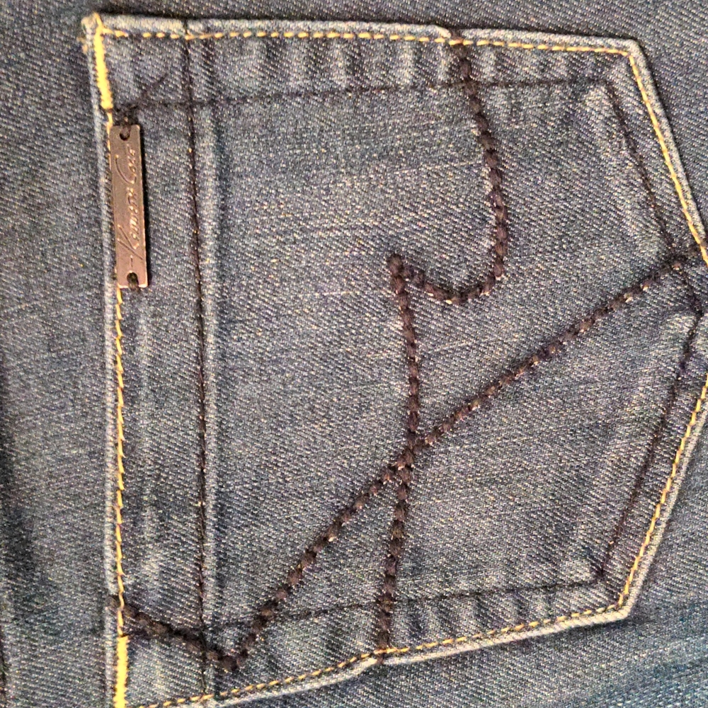 Kenneth Cole Jeans - Picture 4 of 4